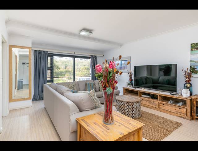 2 BEDROOM APARTMENT TO LET IN BIG BAY